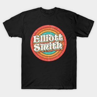 Elliott Proud Name - Vintage Grunge Style T-Shirt